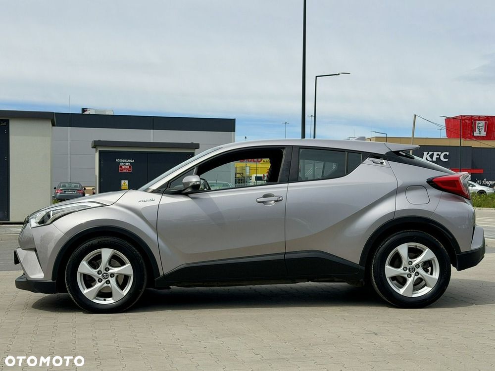 Toyota C-HR - 7