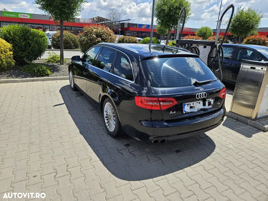 Audi A4 Avant 2.0 TDI Multitronic - 5