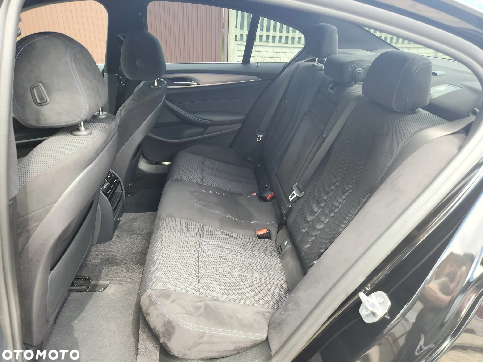 BMW Seria 5 520d xDrive M Sport sport - 19