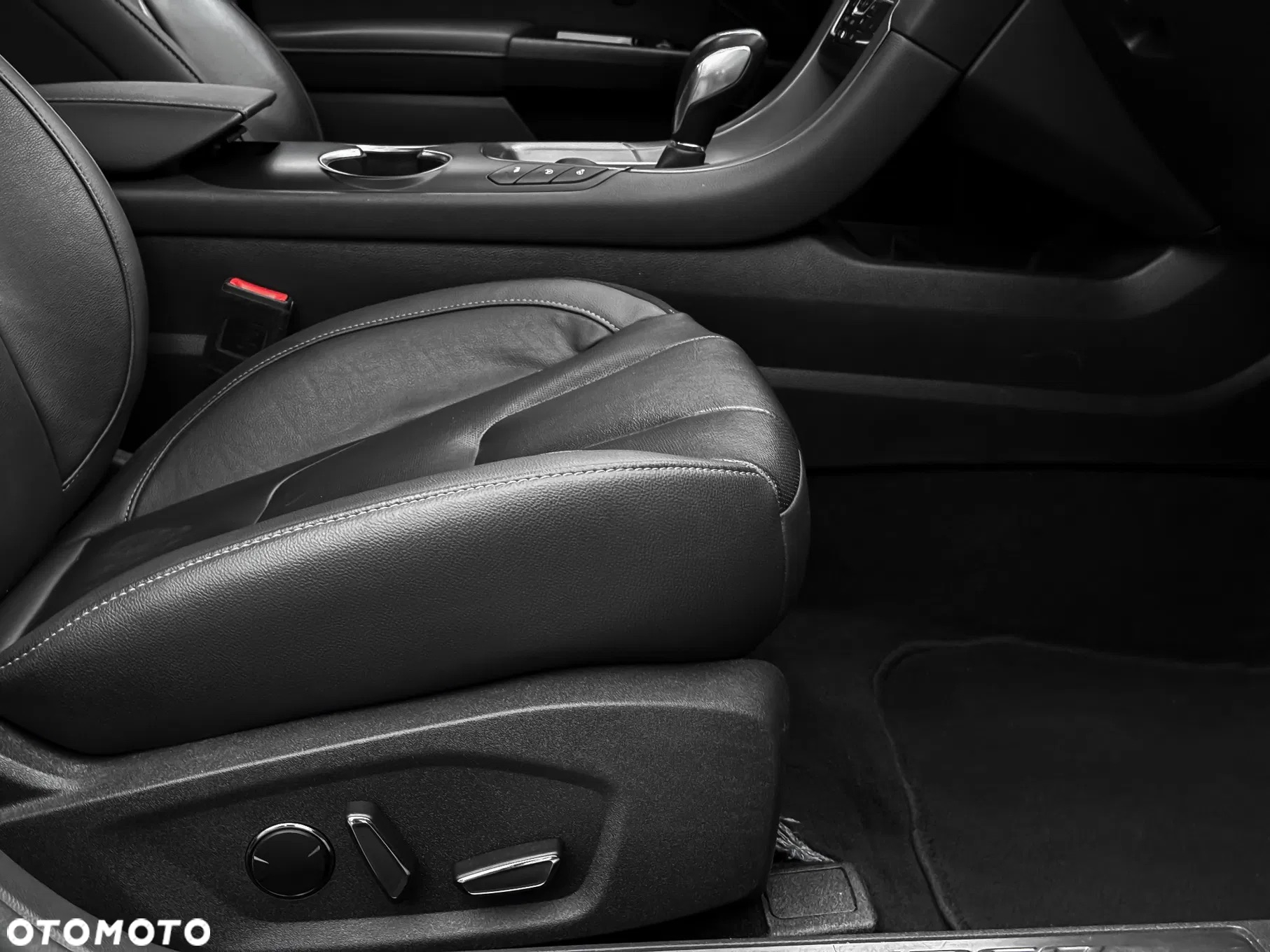 Ford Mondeo 2.0 TDCi Start-Stopp PowerShift-Aut Titanium - 26
