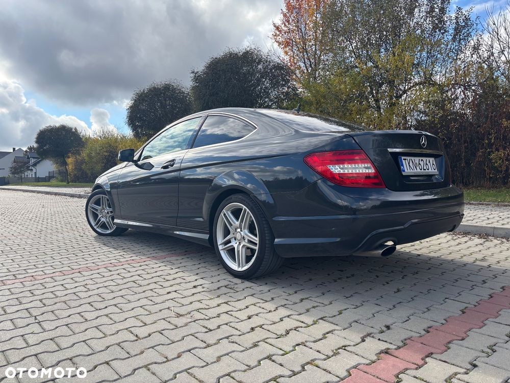 Mercedes-Benz Klasa C 250 CDI Coupe Edition - 11