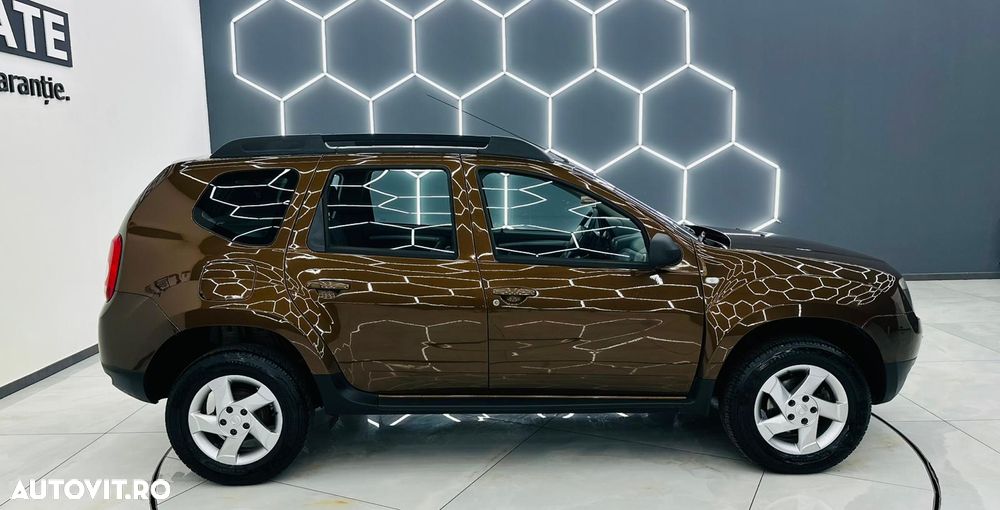 Dacia Duster dCi 90 FAP 4x2 Ambiance - 27