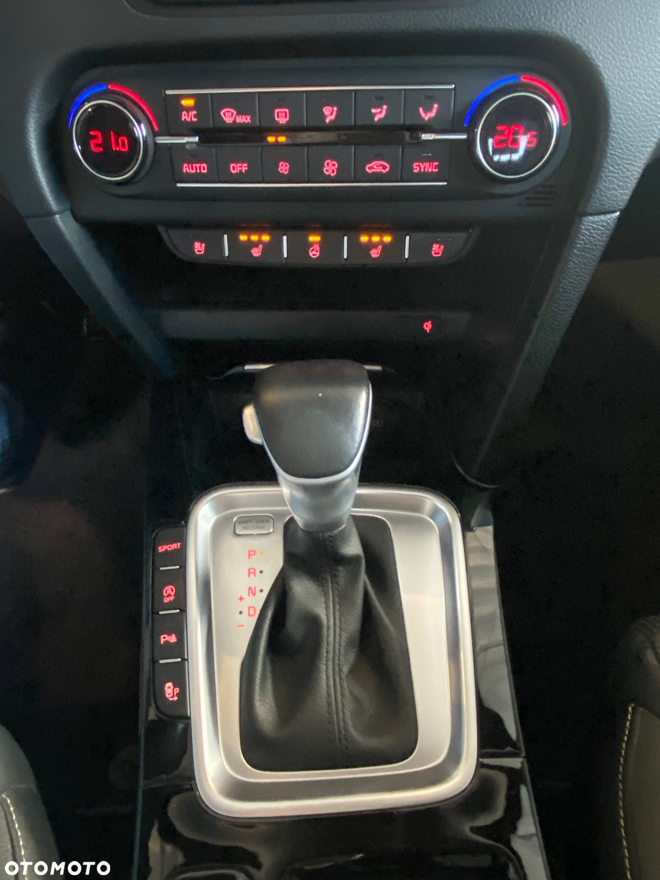 Kia XCeed 1.6 T-GDI XL DCT - 14