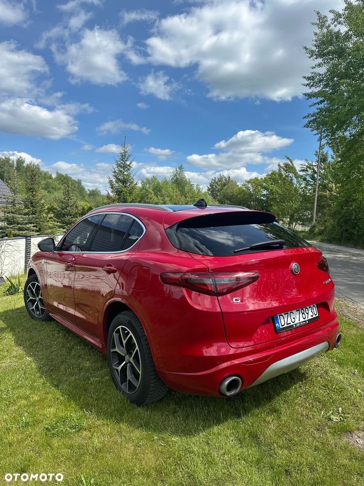 Alfa Romeo Stelvio 2.0 Turbo TI Q4 - 5