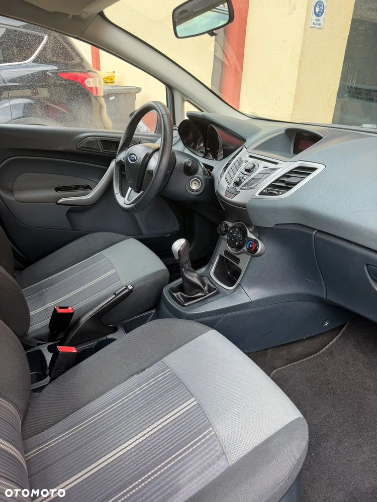 Ford Fiesta 1.4 TDCI - 16