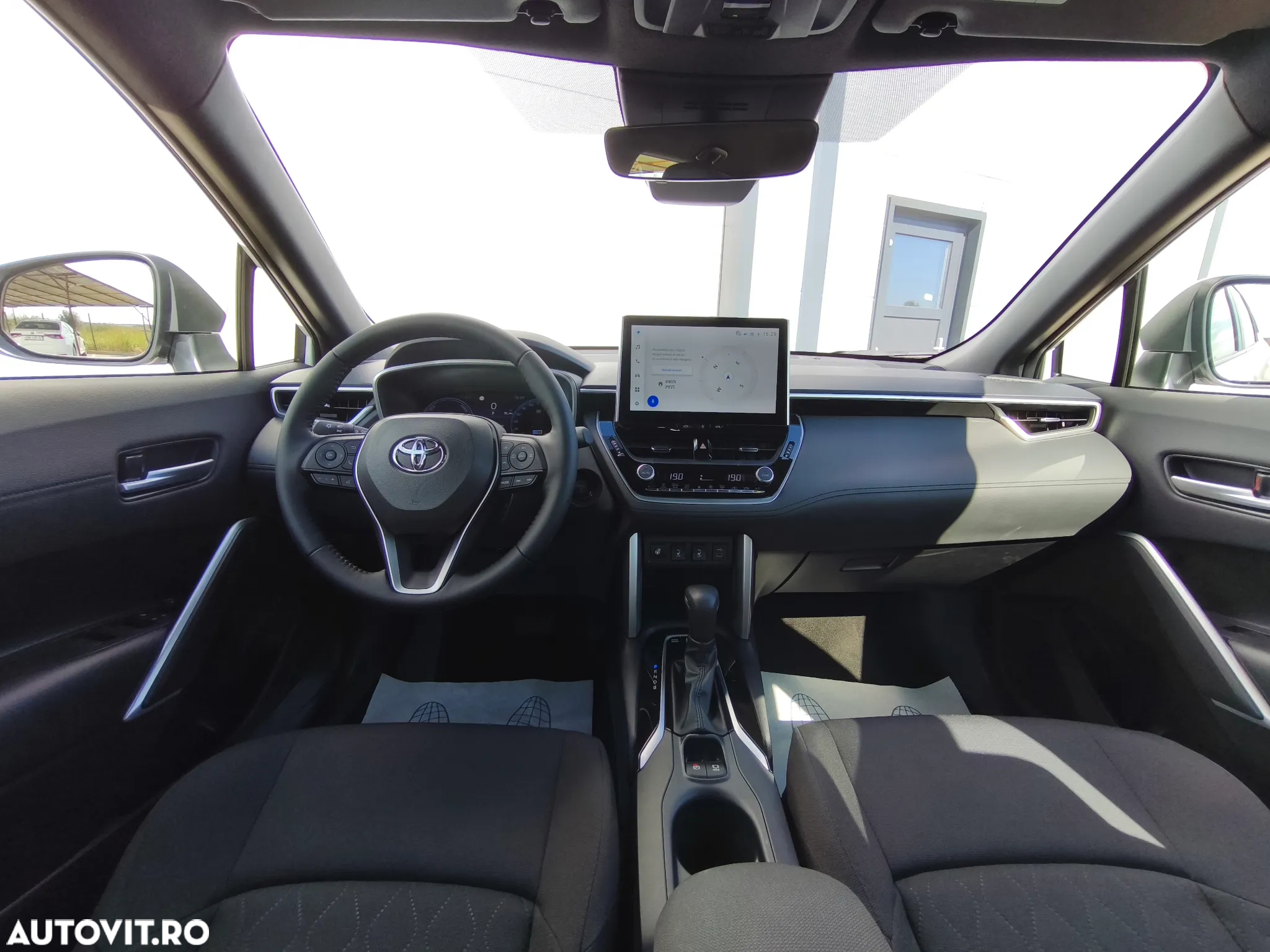 Toyota Corolla Cross - 8