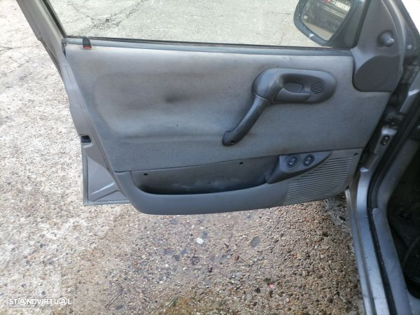 Para Peças Opel Corsa B (S93) - 5