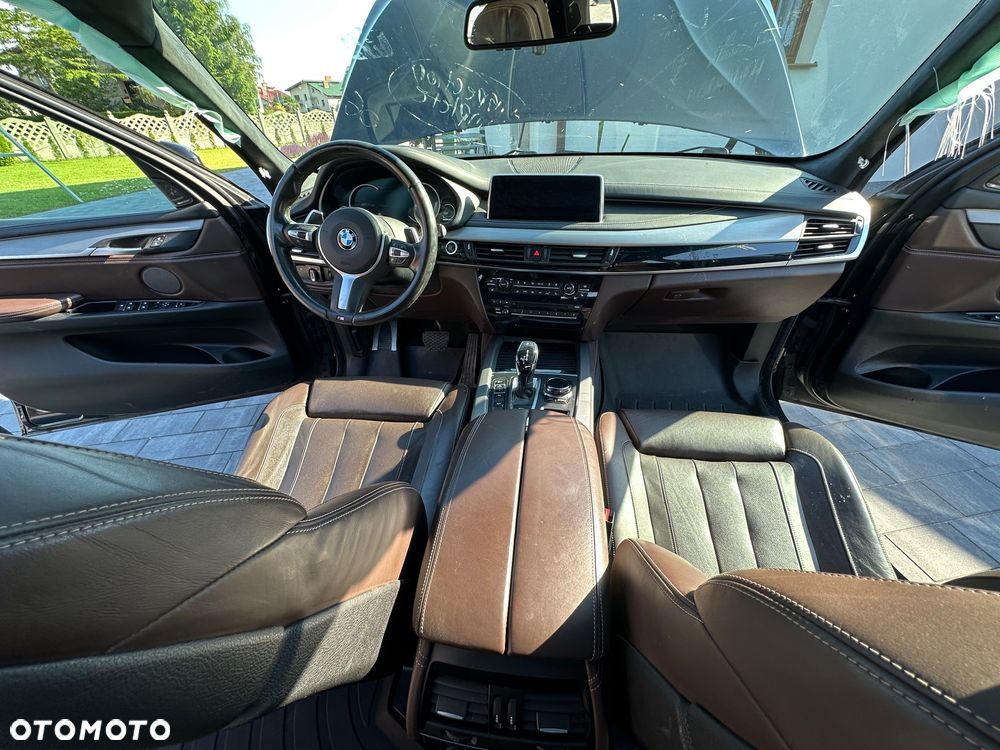 BMW X5 - 12