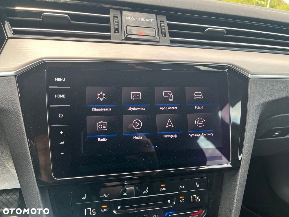 Volkswagen Passat Variant - 23