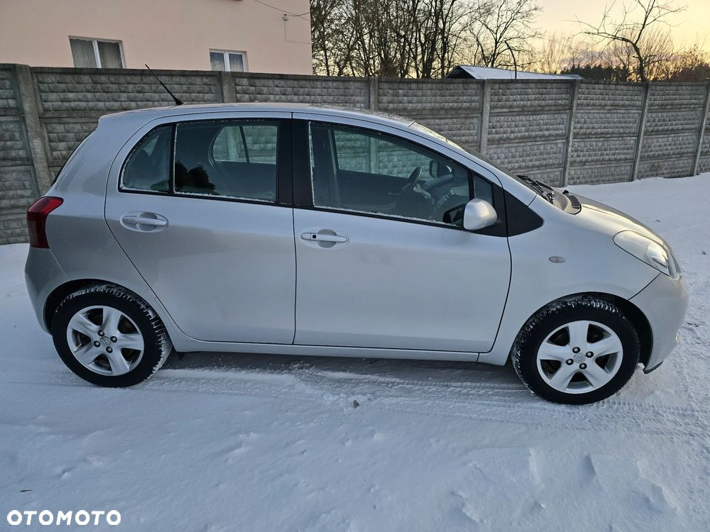 Toyota Yaris 1.3 VVT-i Multi Mode Executive - 25
