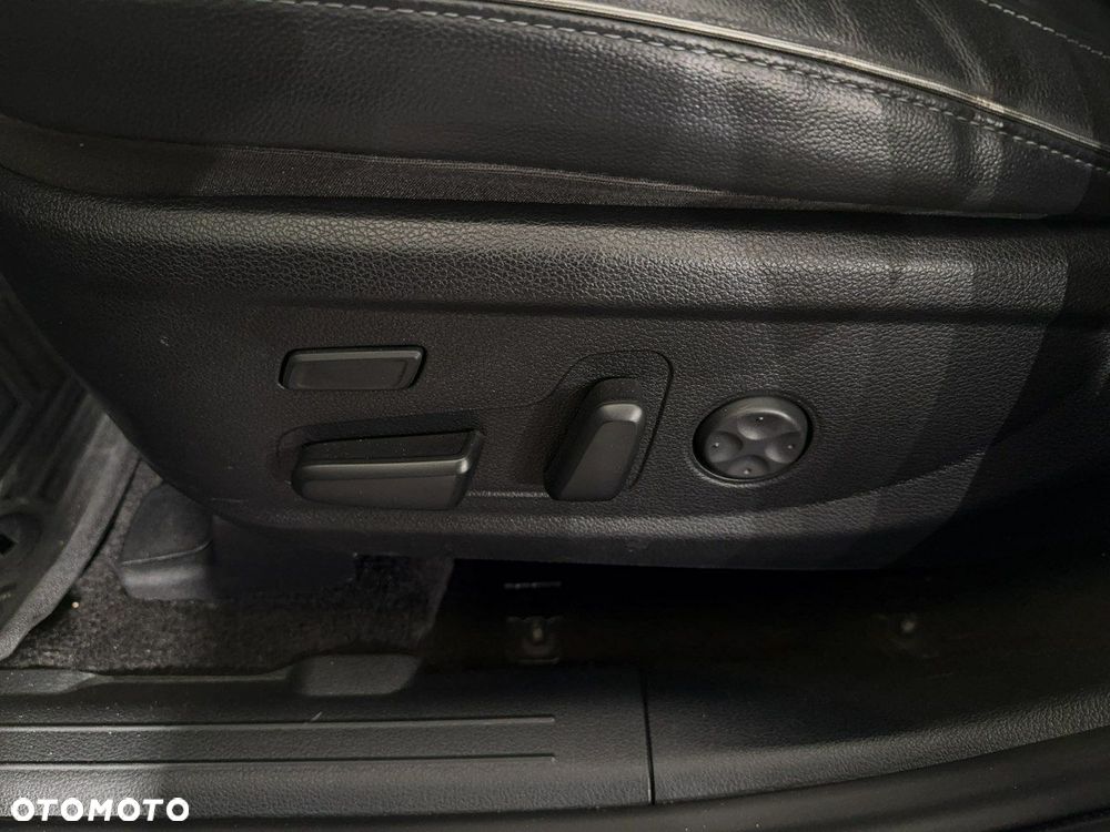 Hyundai Santa Fe - 14