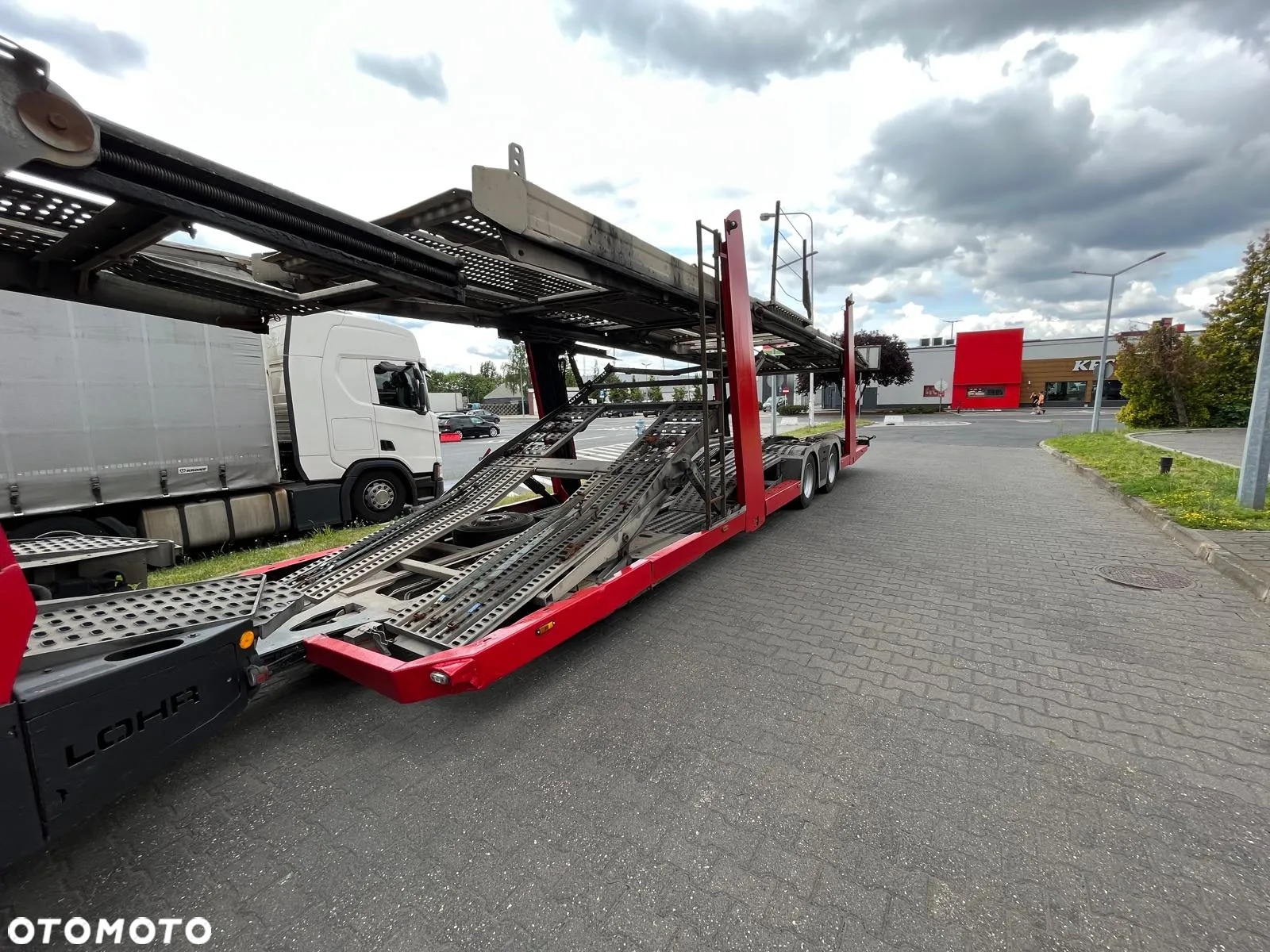Mercedes-Benz Actros - 11