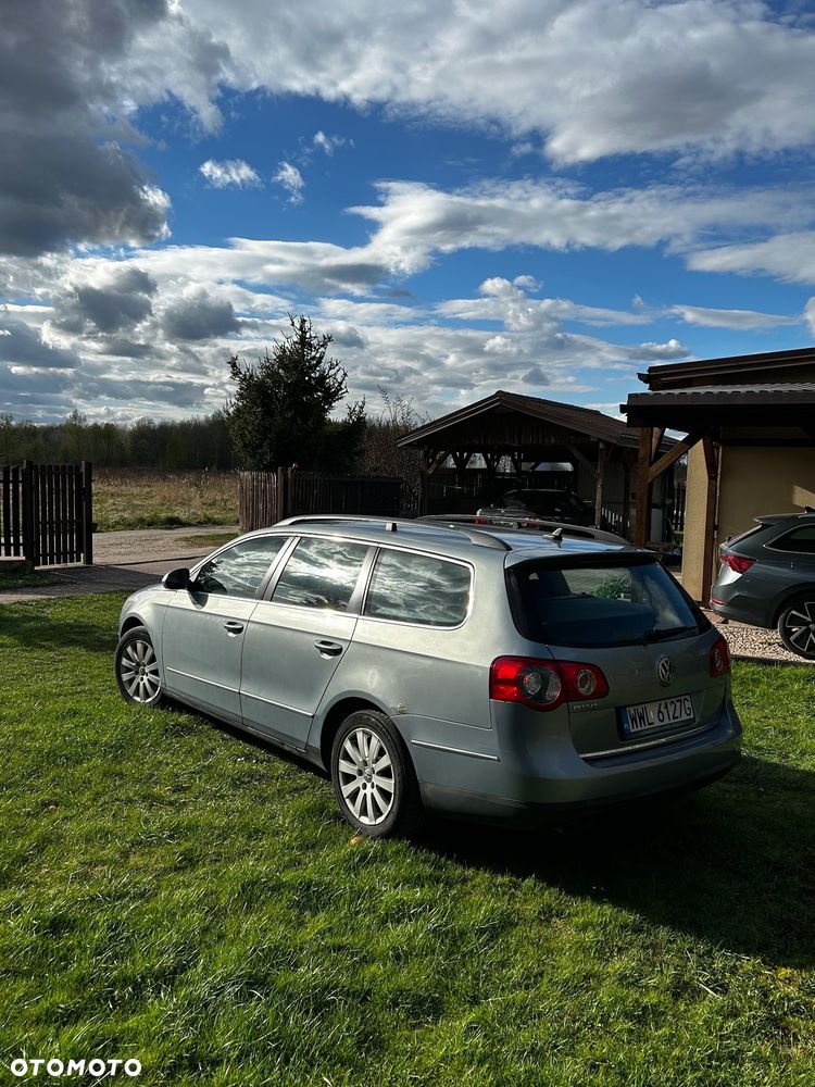 Volkswagen Passat 2.0 TDI Comfortline DSG - 3