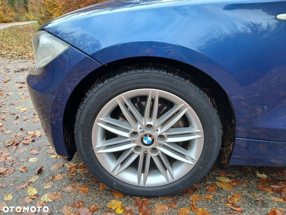 BMW Seria 1 120i Edition Sport - 9