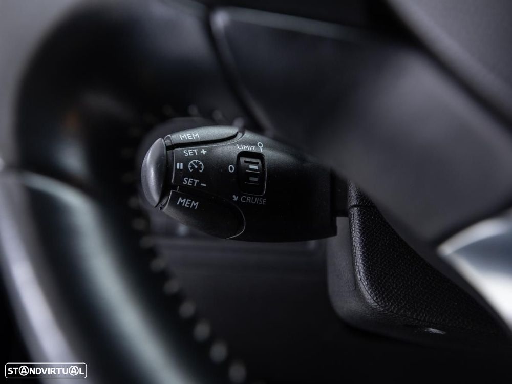 Peugeot 308 - 14