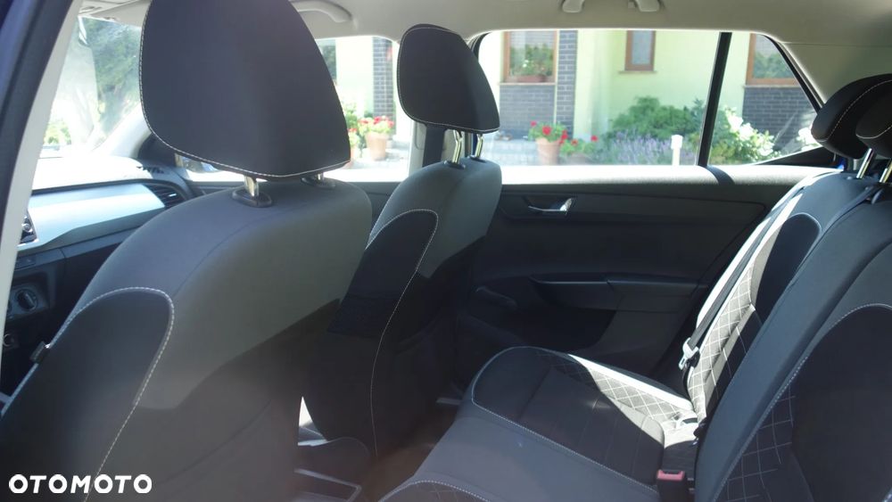 Skoda Fabia 1.0 Ambition - 18