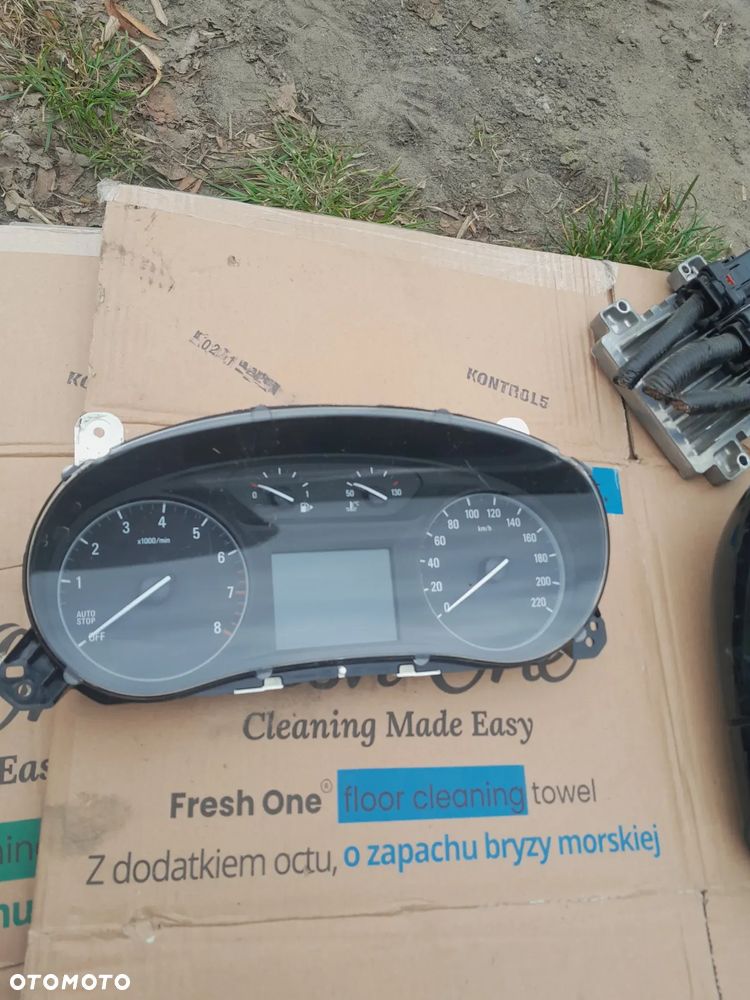 42483695 LICZNIK ZEGAR MOKKA X PRZEBIEG 82 TYS GWARANCJA - 1