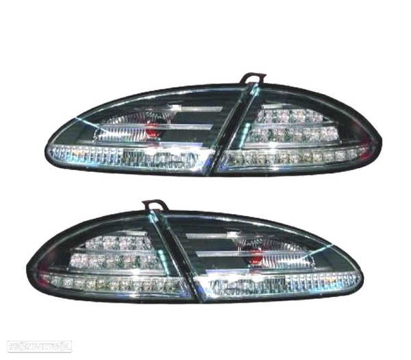FAROLINS TRASEIROS LED SEAT LEON 1P 04-09 PRETO