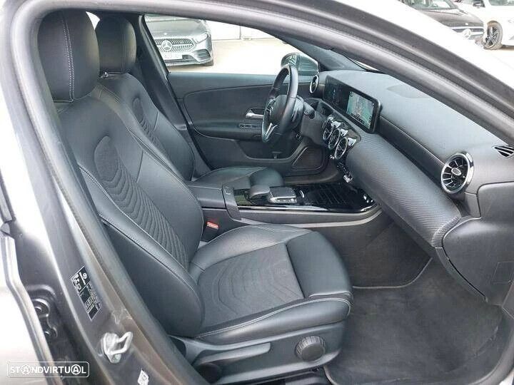 Mercedes-Benz A 250 - 10