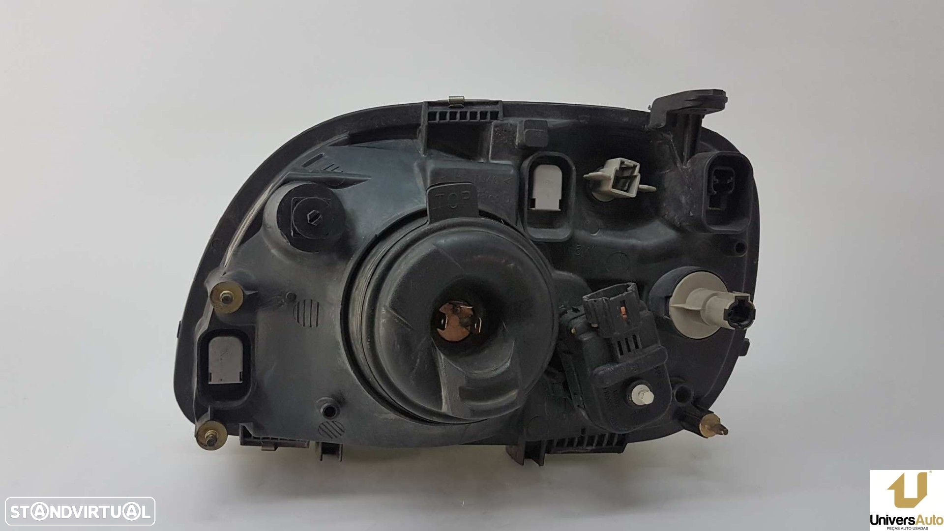 FAROL DIREITO NISSAN MICRA (K11) COMFORT - 8