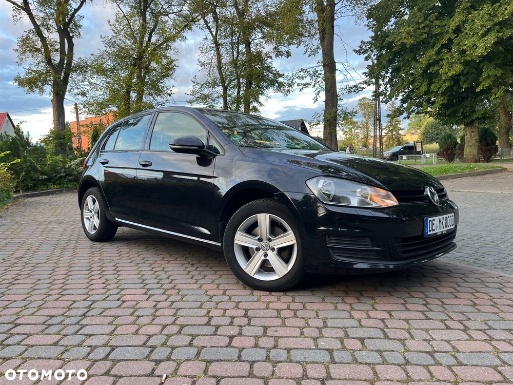 Volkswagen Golf 1.6 TDI DPF BlueMotion Technology Style - 1
