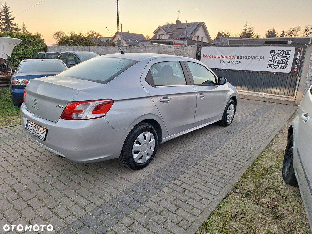 Peugeot 301 1.6 BlueHDi Active - 9