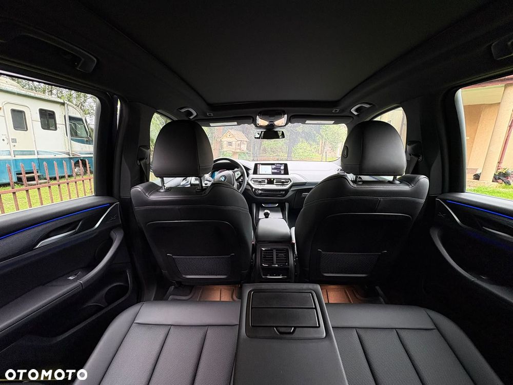 BMW X3 - 11