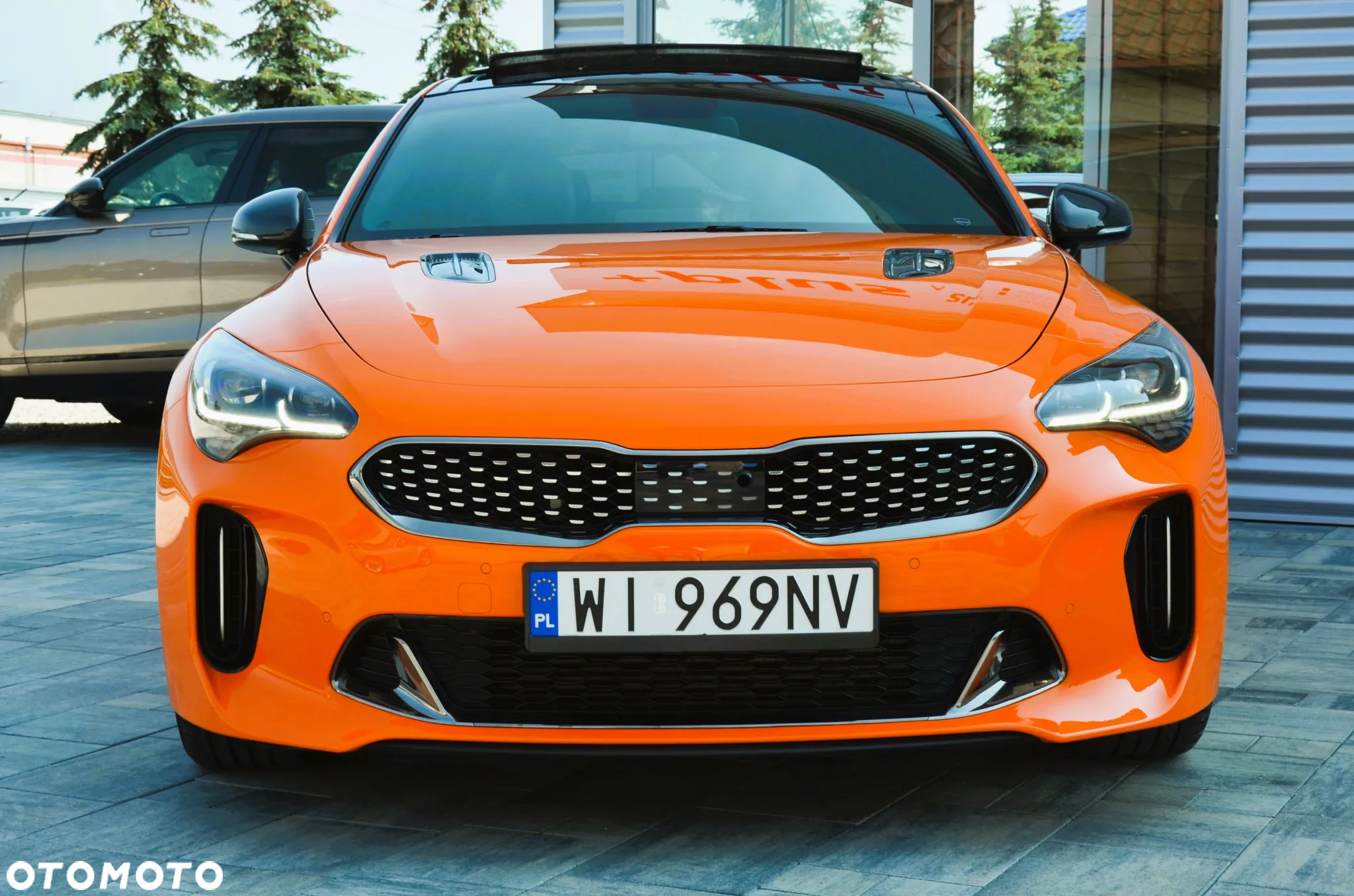 Kia Stinger - 3