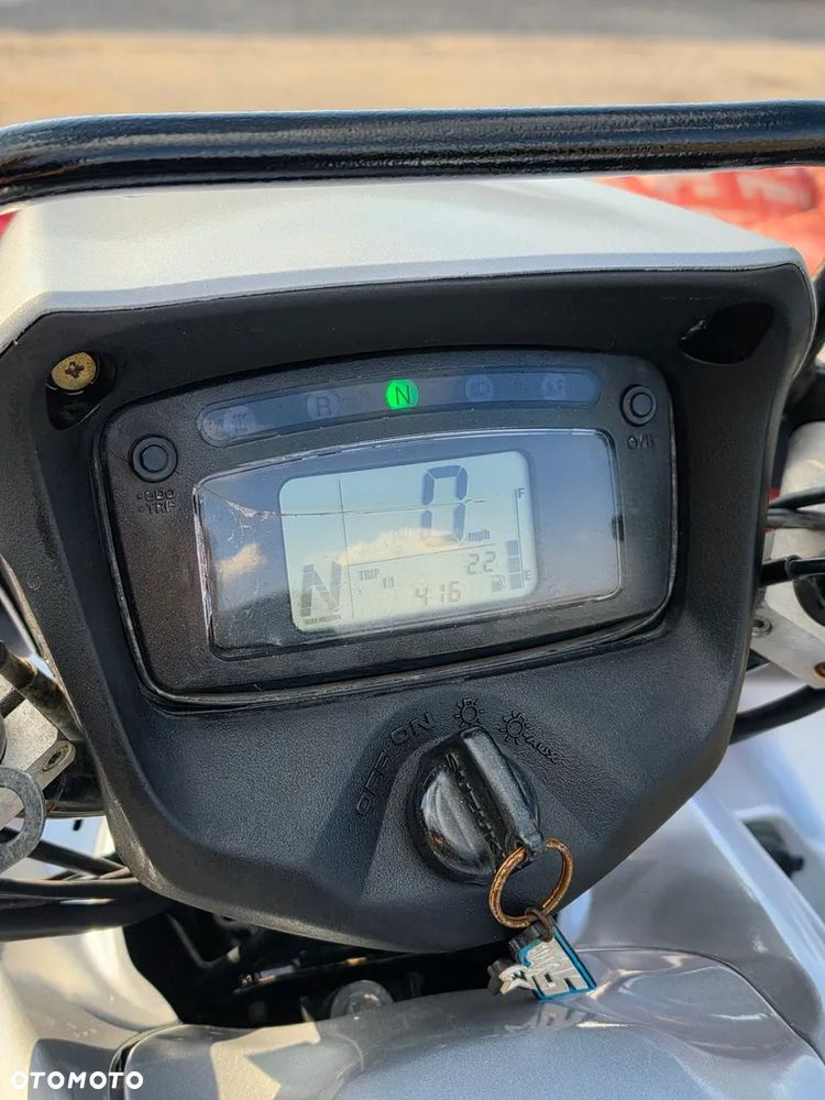 Suzuki Kingquad - 11