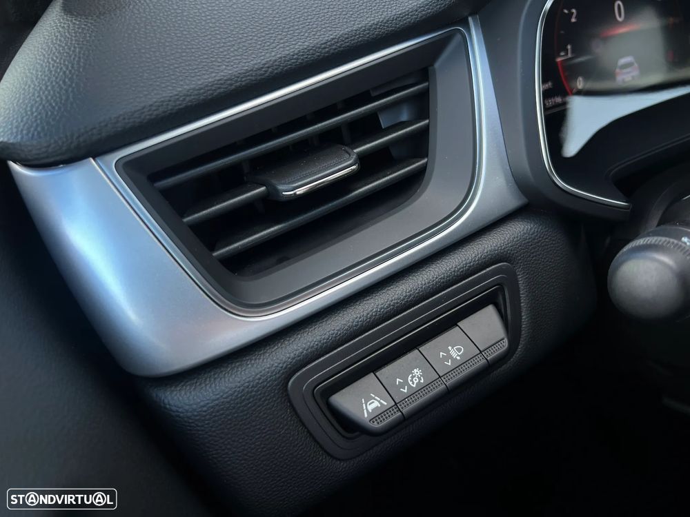 Renault Captur 1.0 TCe Techno Bi-Fuel - 24