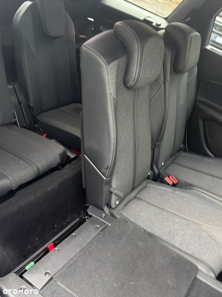 Peugeot 5008 - 18