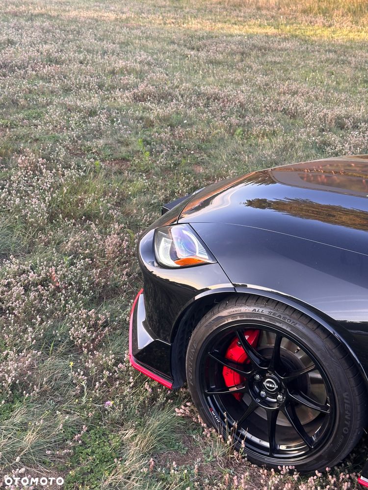 Nissan 400 Z - 8