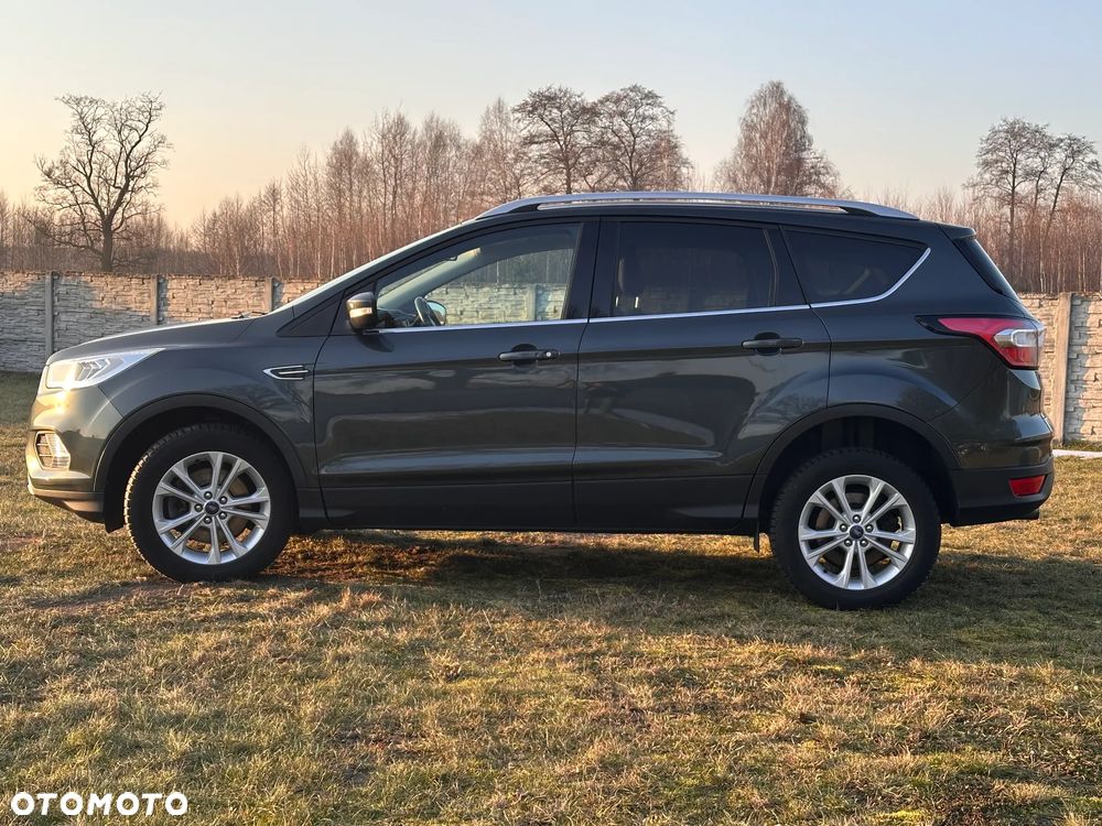 Ford Kuga 1.5 TDCi 2x4 Titanium - 7