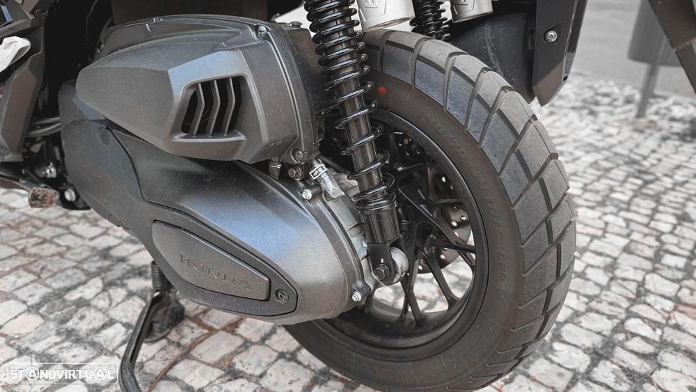 Honda ADV 350A - 13