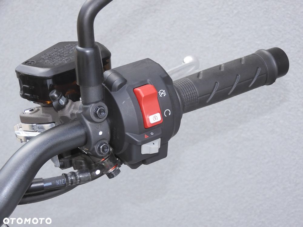 Honda Hornet - 29