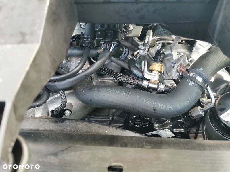 Mercedes-Benz Sprinter B907 - 9