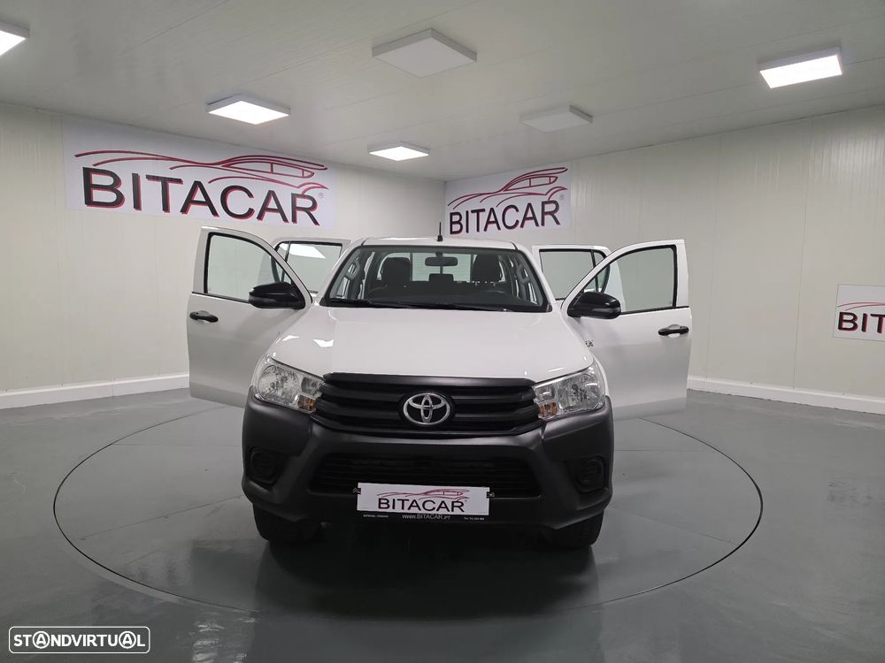 Toyota HILUX  2.4 D-4D 2WD CD - 15