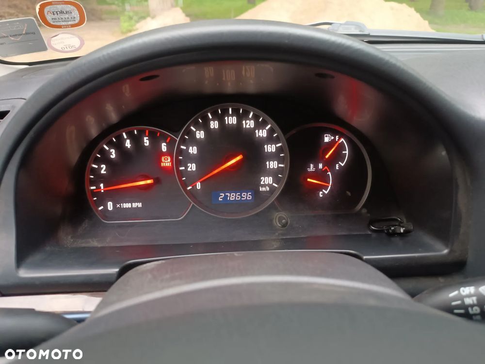 Suzuki Grand Vitara 2.0 HDi - 7