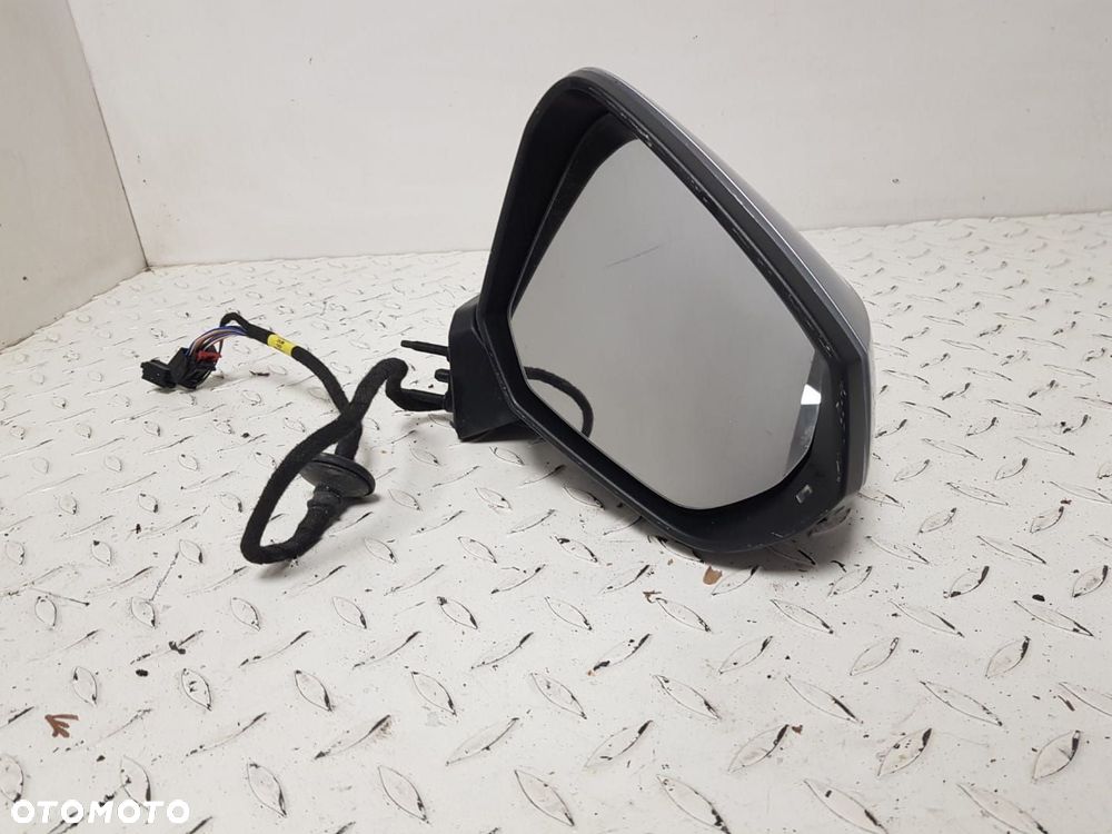 LUSTERKO KOMPLETNE PRAWE PRAWA AUDI Q3 2 II 83A EUROPA 14+2  16 PIN - 2