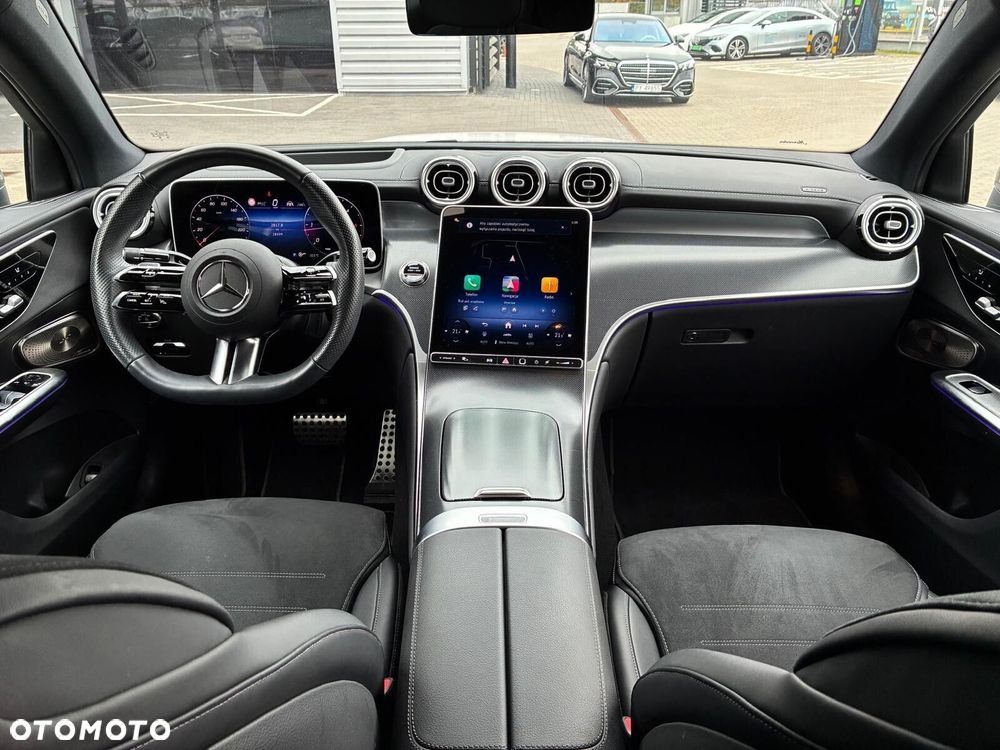 Mercedes-Benz GLC - 9