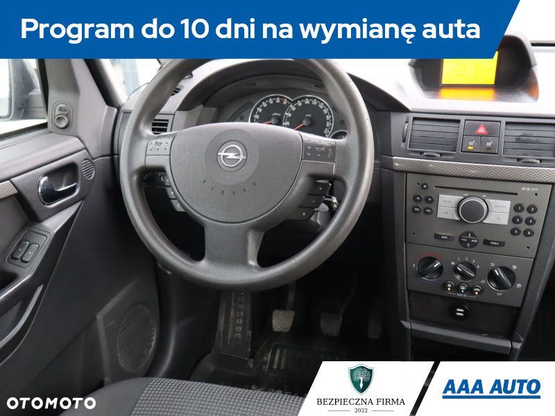 Opel Meriva - 9
