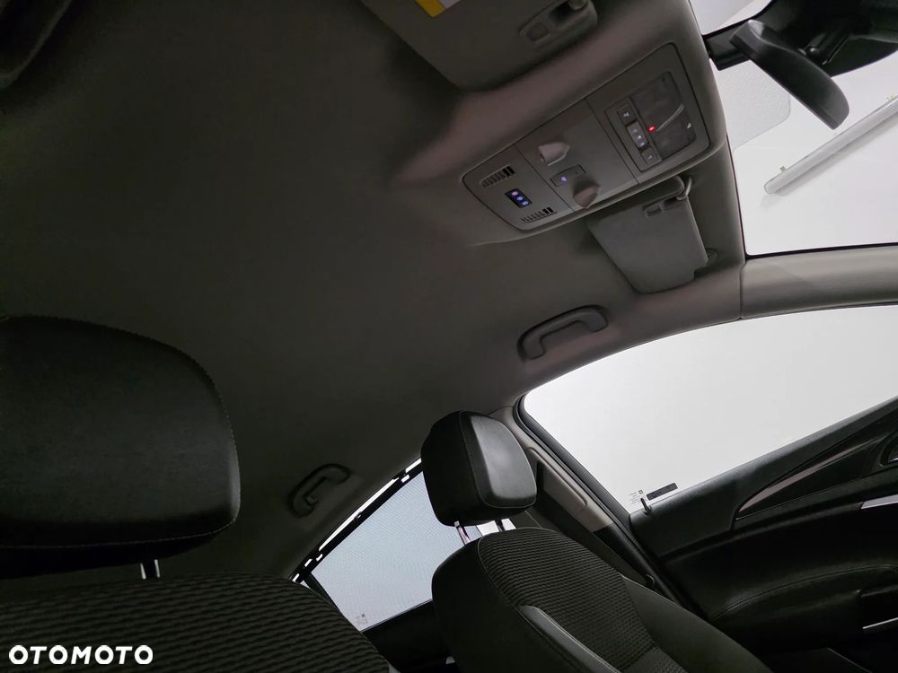 Opel Insignia 2.0 CDTI Cosmo S&S - 28