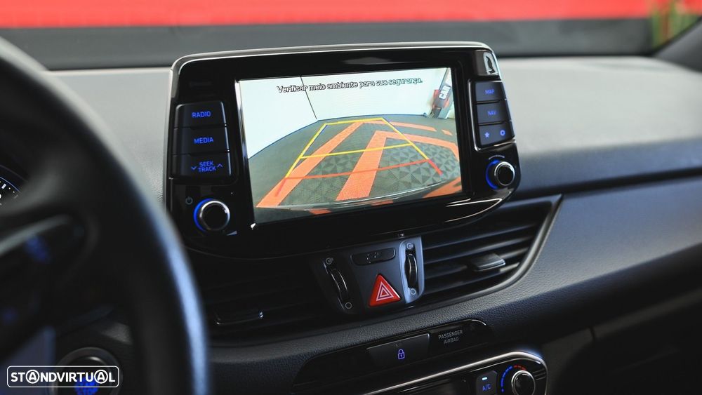 Hyundai i30 N 2.0 T-GDi Performance Pack - 30