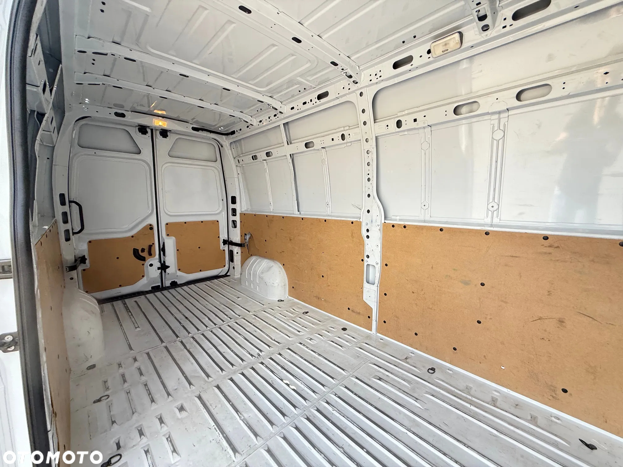 Renault Master Furgon Blaszak L3H2 Maxi Long Salon PL - 22