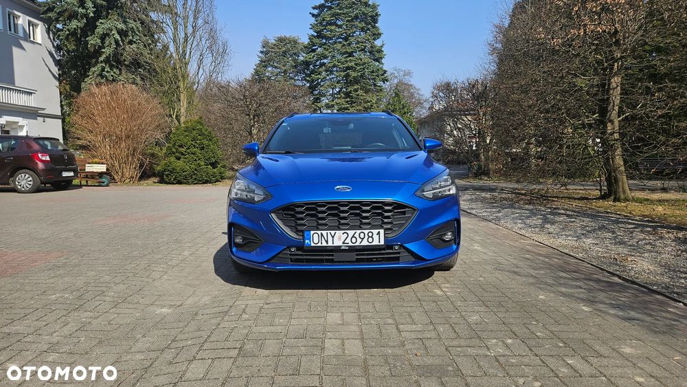 Ford Focus 1.5 EcoBoost Titanium ASS - 4
