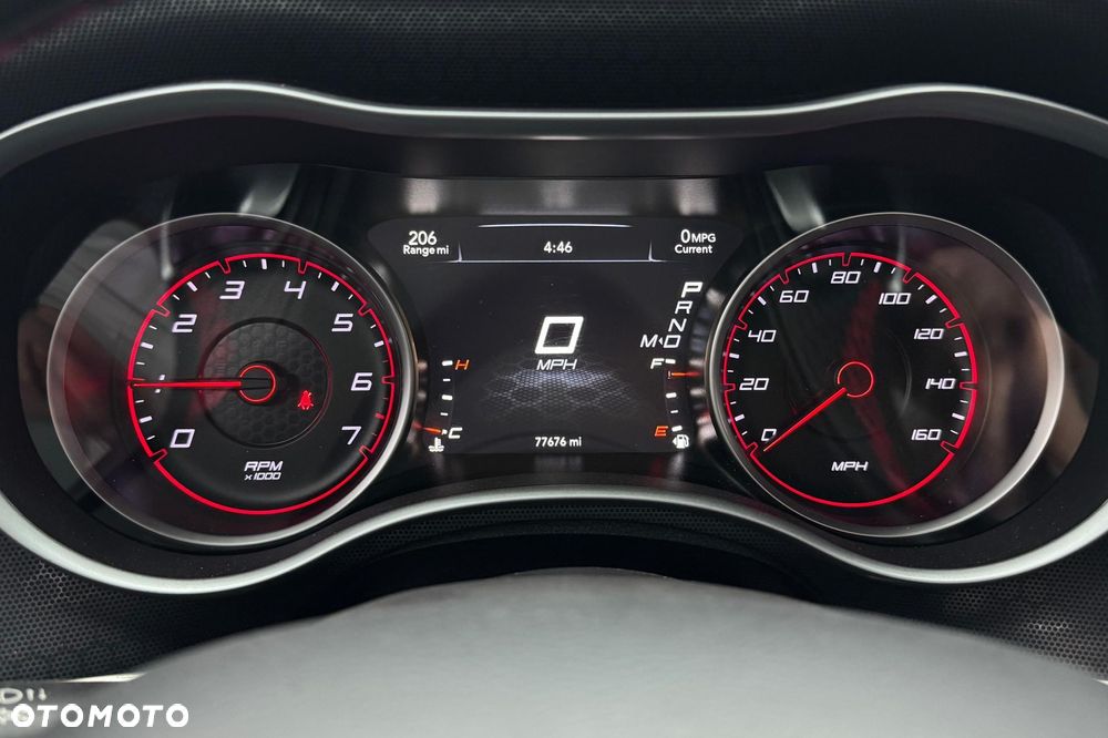 Dodge Charger 5.7 R/T - 17