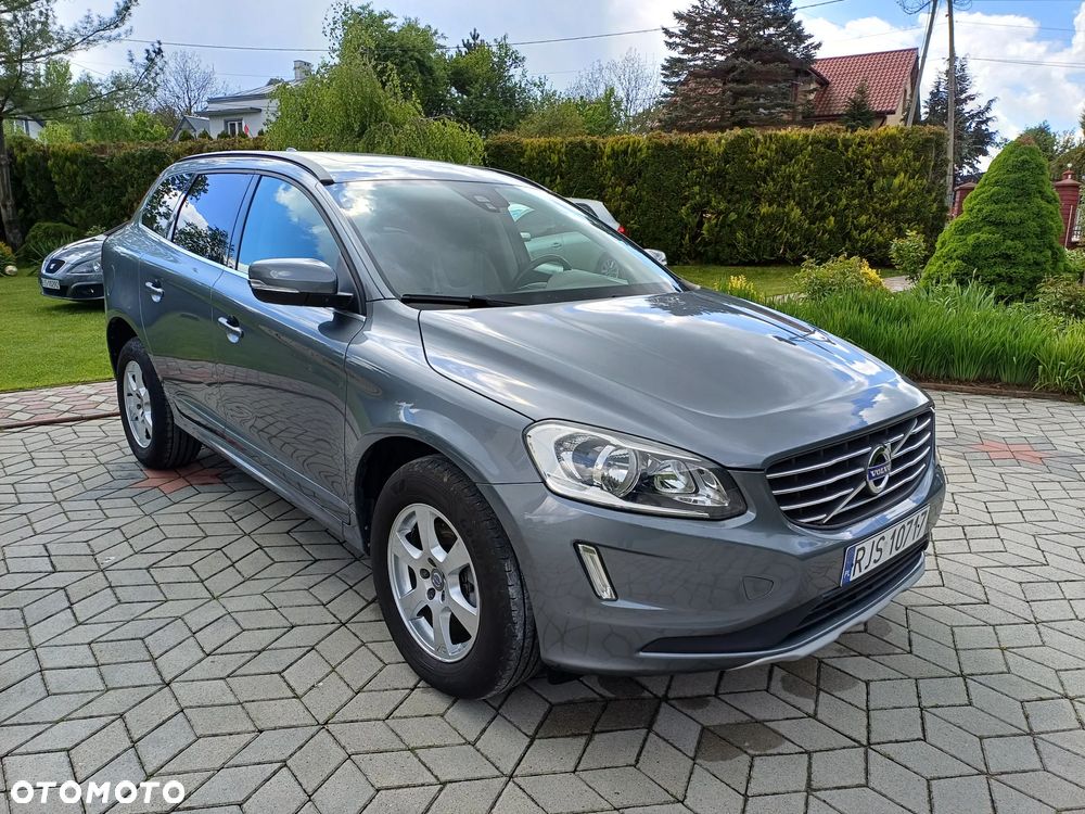 Volvo XC 60 D3 Drive-E Momentum - 23