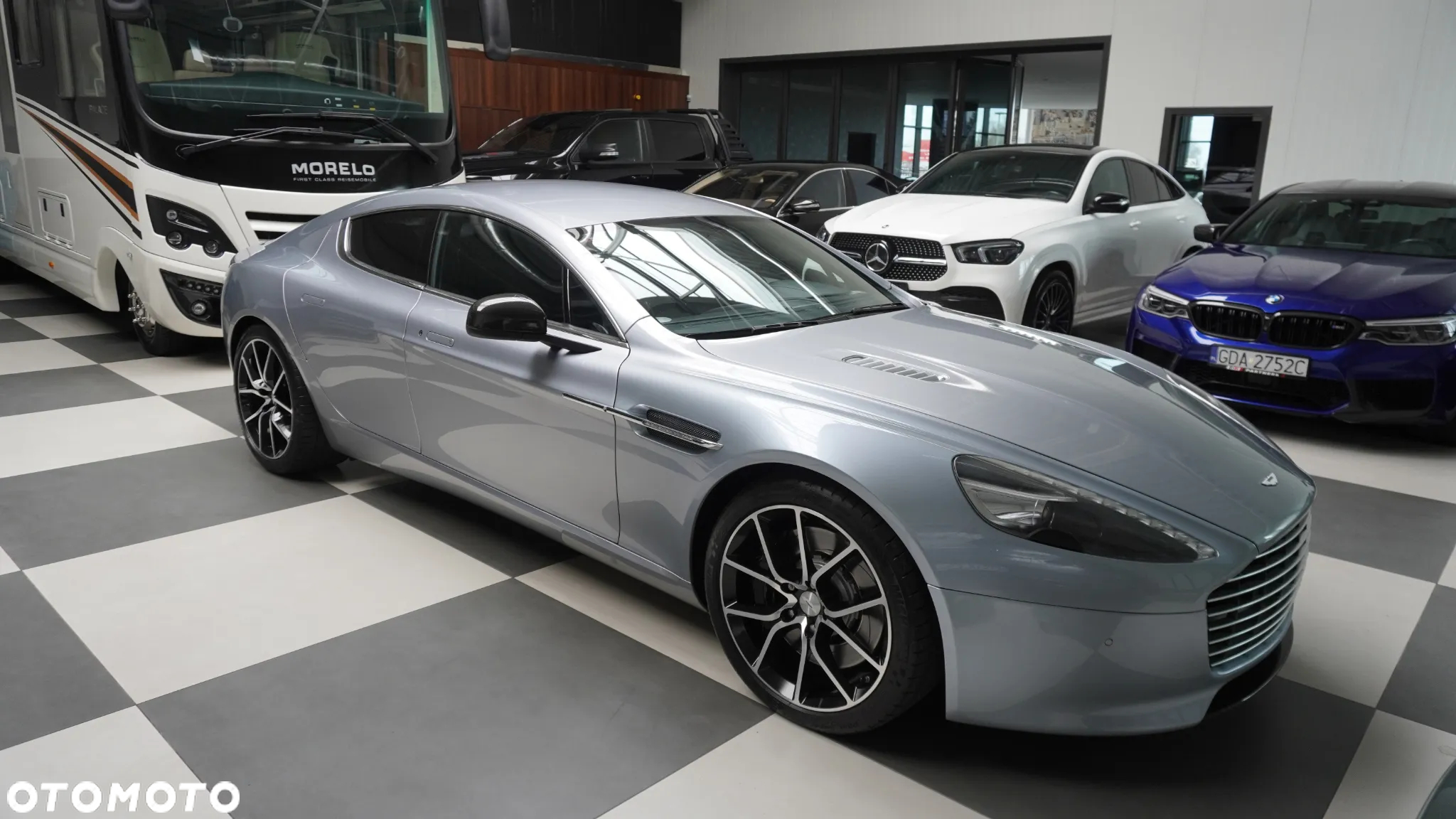 Aston Martin Rapide S - 17