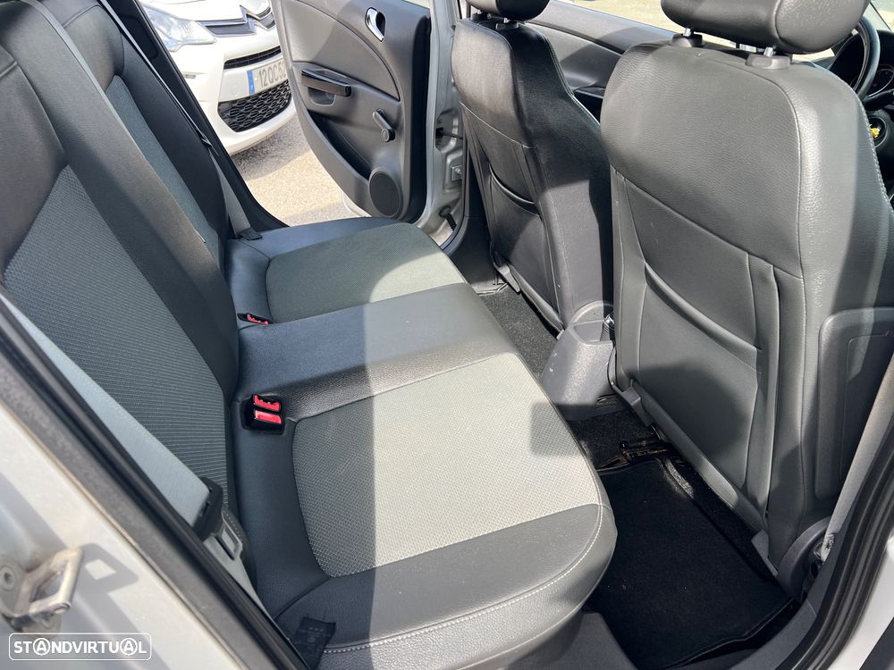 Opel Corsa 1.2 Cosmo 111 - 26