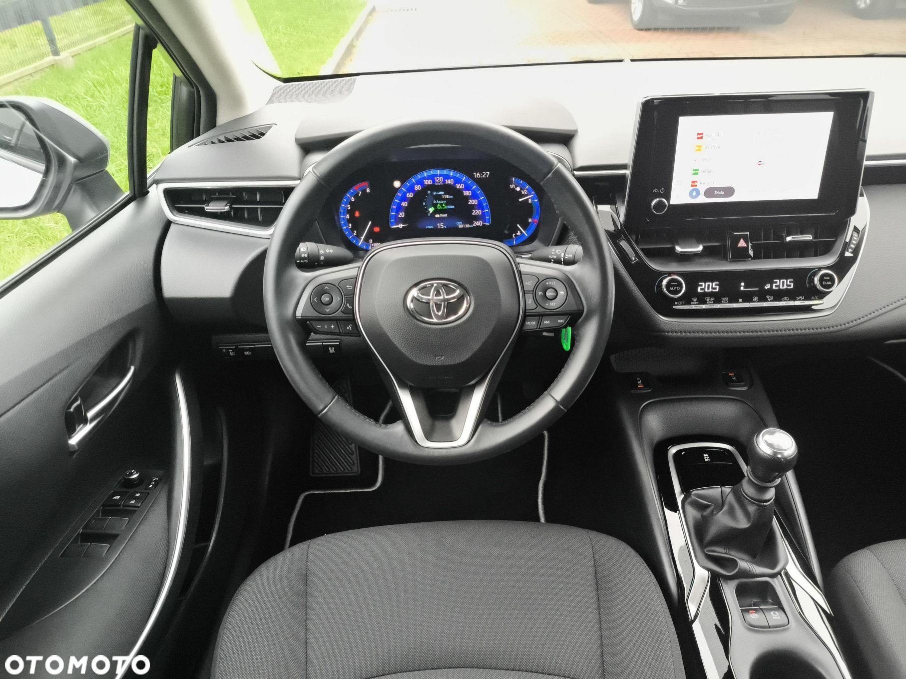 Toyota Corolla - 3